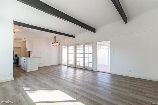 Building Photo - 3 br, 2 bath House - 19405 Hemmingway St