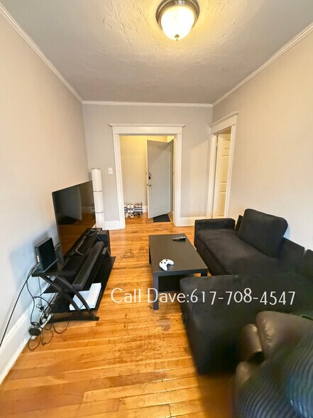 Building Photo - 11 Allston St