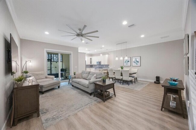 Building Photo - 789 Grand Cypress Ln