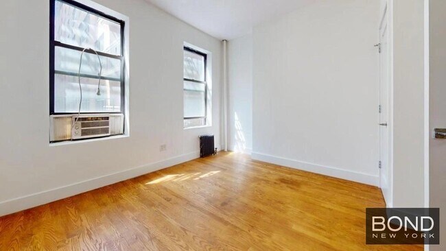 Building Photo - 588 Amsterdam Ave