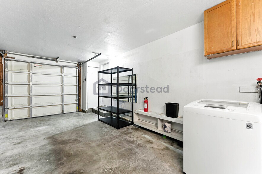 Building Photo - 4533 Utah Dr
