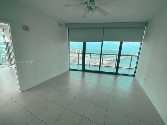 Building Photo - 888 Biscayne Blvd