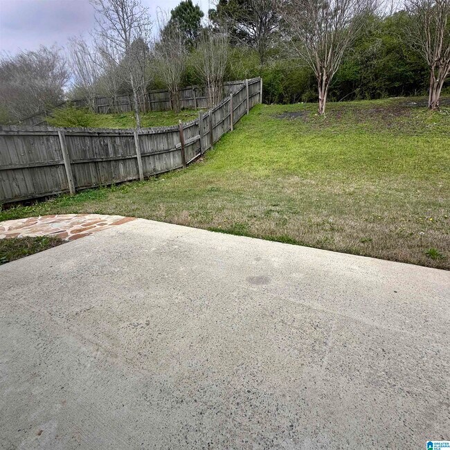 Building Photo - 821 Savannah Ln