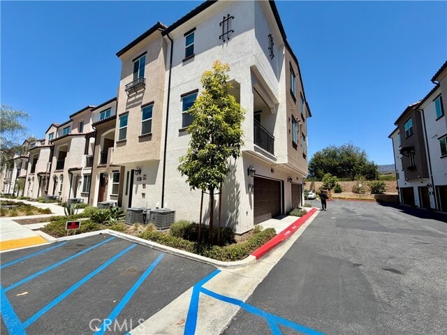 Building Photo - 3816 Verdana Cir