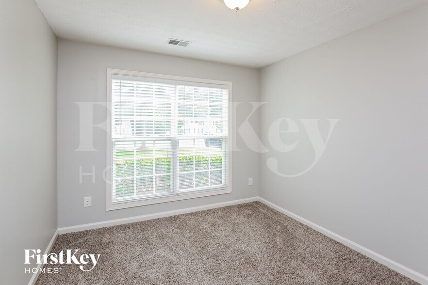 Building Photo - 7336 Litany Ct