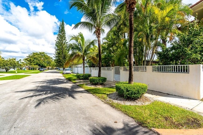 Primary Photo - 12845 SW 49th Terrace