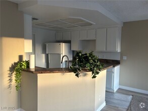 Building Photo - 228 Moose Ln