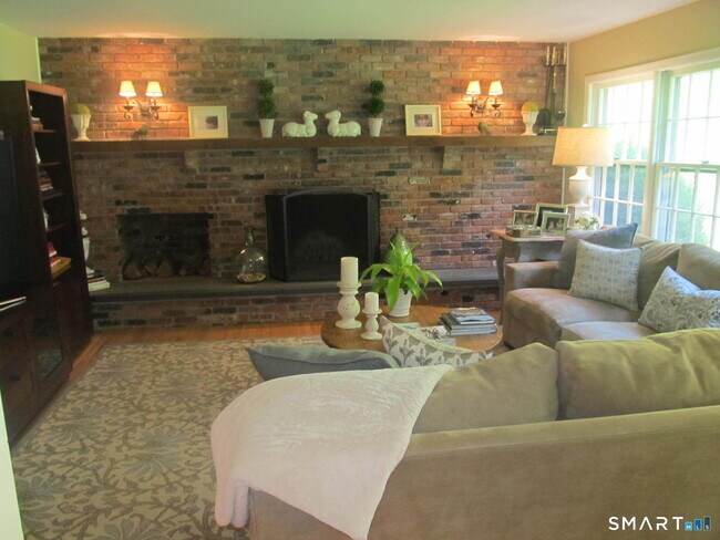 Building Photo - 47 Barringer Rd