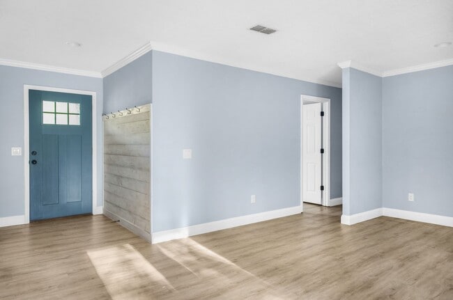 Building Photo - 54071 Armstrong Rd