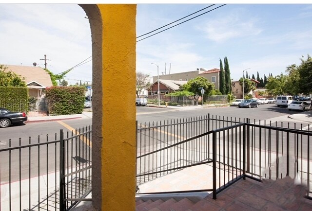 Building Photo - 1203 Gordon St