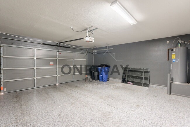 Building Photo - 1057 S Deerfield Ln