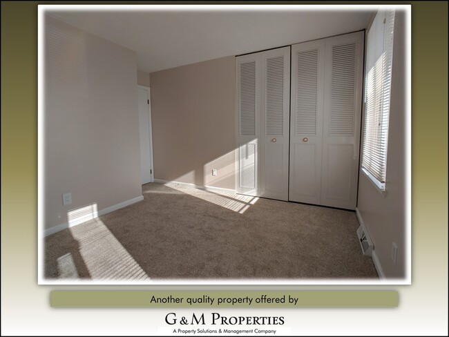 Building Photo - Rarely Available: 2-Bedroom Condo - walk t...