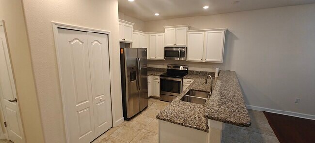 Building Photo - 8933 Azalea Sands Ln