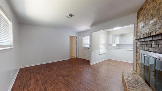 Building Photo - 1917 Yarborough Dr