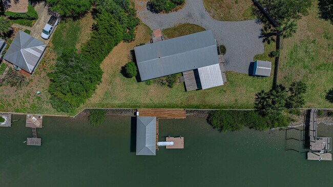 Building Photo - 6347 Salado Rd