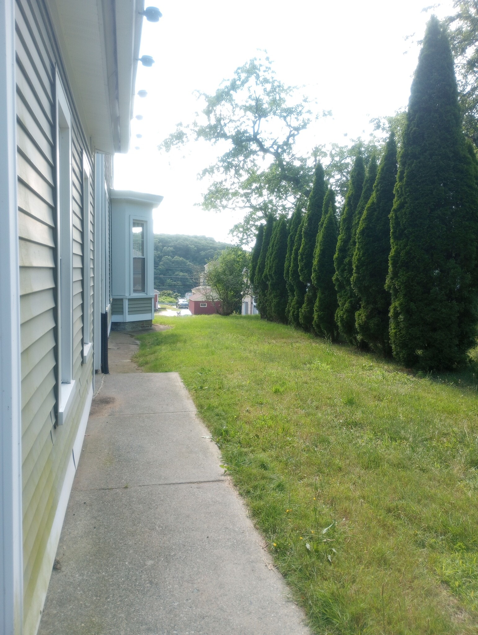 Building Photo - 138 Laurel Hill Ave