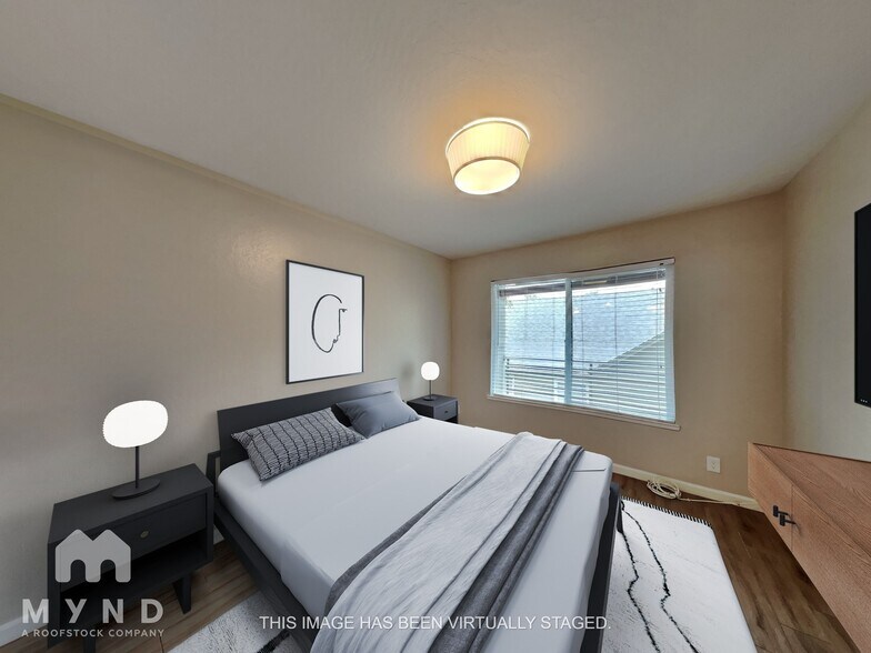 Building Photo - 2522 T St