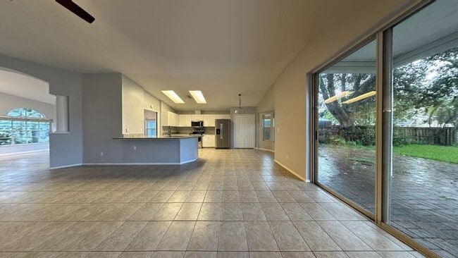 Building Photo - 4768 Ridgemoor Cir