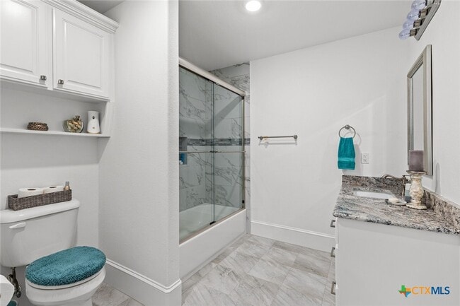 Building Photo - 1605 Alta Vista Loop