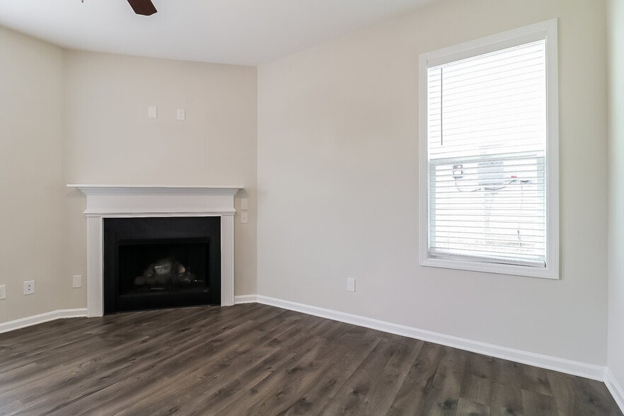 Building Photo - 113 Pumpkin Hill Ridge