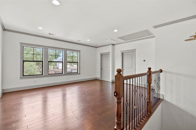 Building Photo - 1538 Thornton Rd