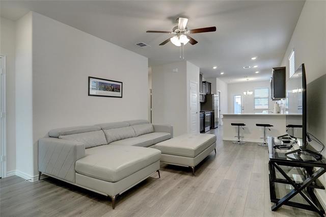 Building Photo - 2325 Brightstone Dr