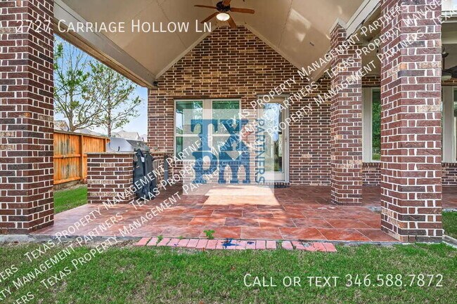 Building Photo - 2727 Carriage Hollow Ln