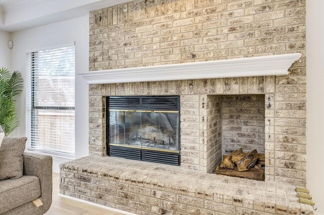 Building Photo - 3914 Latimer Dr