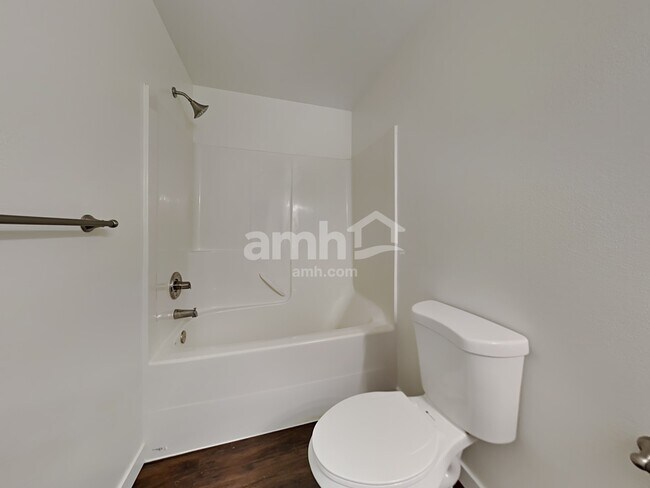 Building Photo - 17924 97th Ln E