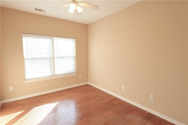 Building Photo - 7711 Soaring Eagle Dr