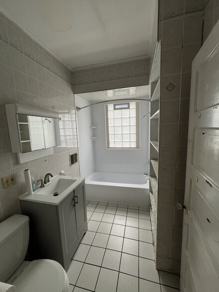 Bathroom - 852 Sumner Ave
