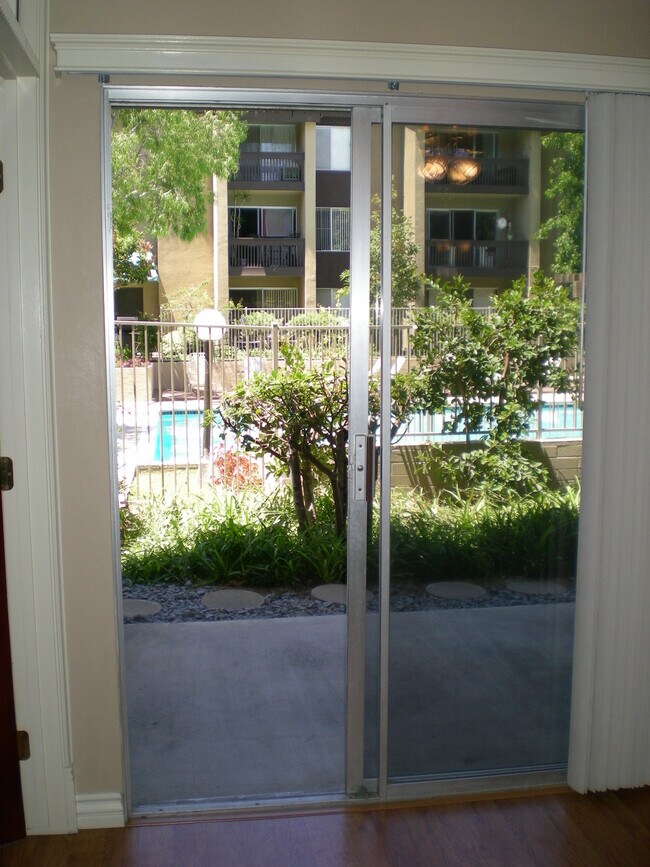 Patio Doors - 1775 Diamond St