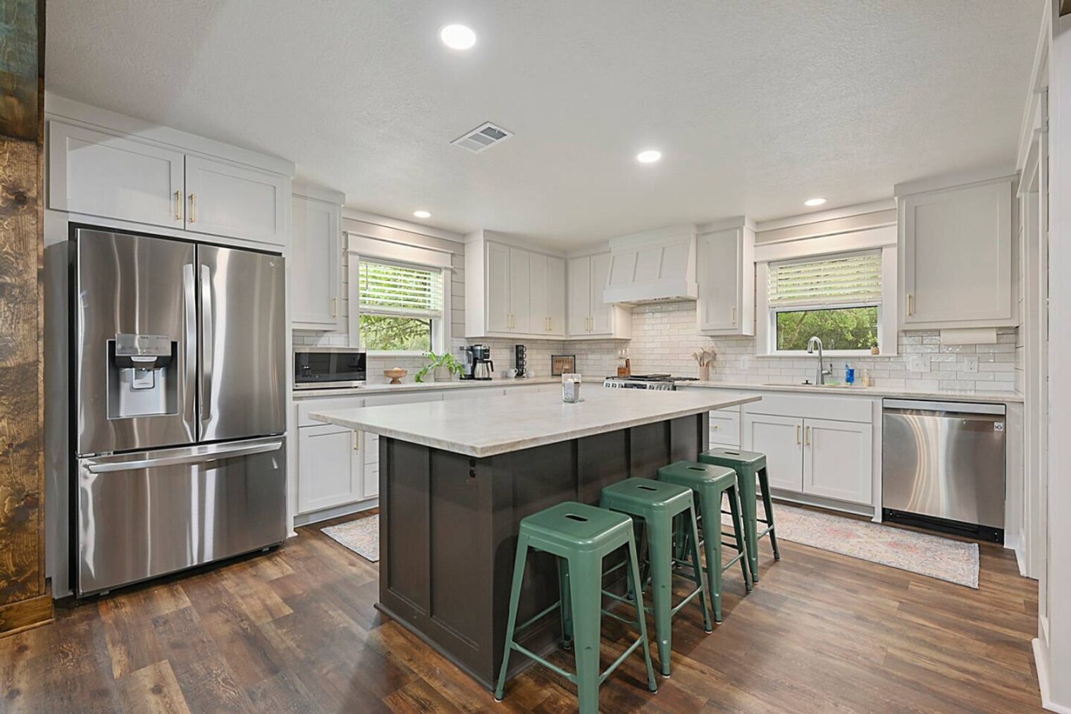 Building Photo - 5472 Andert Rd