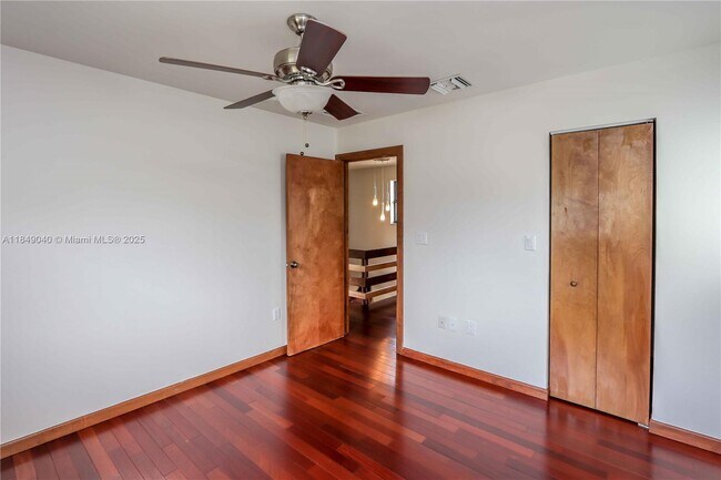Building Photo - 8035 SW 102nd Ave