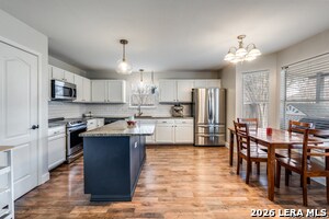 Building Photo - 1017 Silvertree Blvd