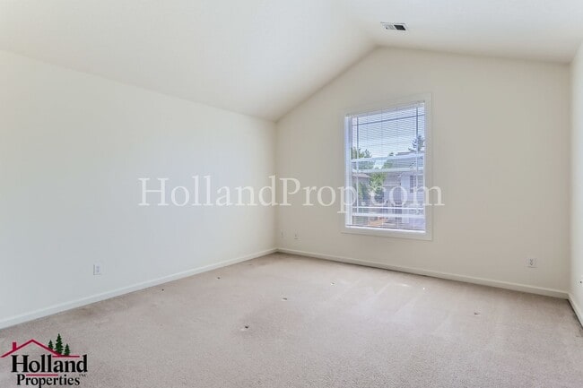 Building Photo - COMING SOON This Beautiful Duplex with Great Location!!!
