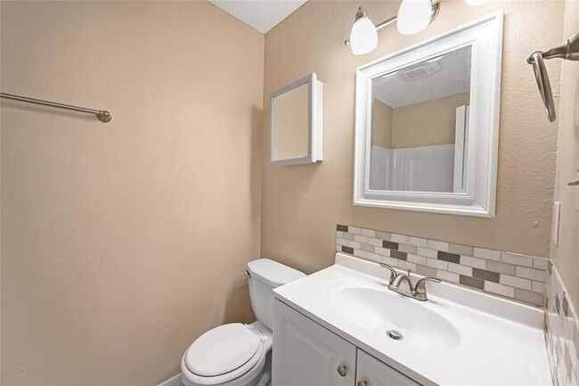 Building Photo - 14203 Sussman Ct