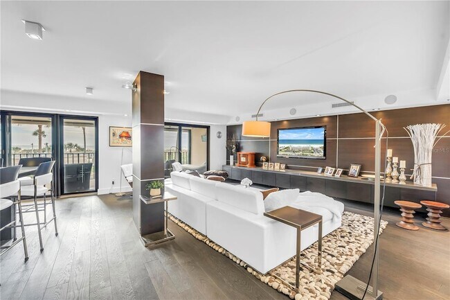 Building Photo - 4450 Gulf Blvd