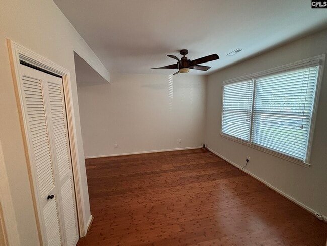 Building Photo - 2546 Lee St