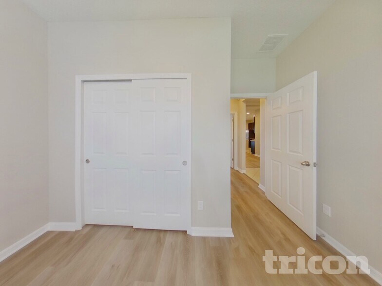 Building Photo - 37124 Scenic Ridge Dr