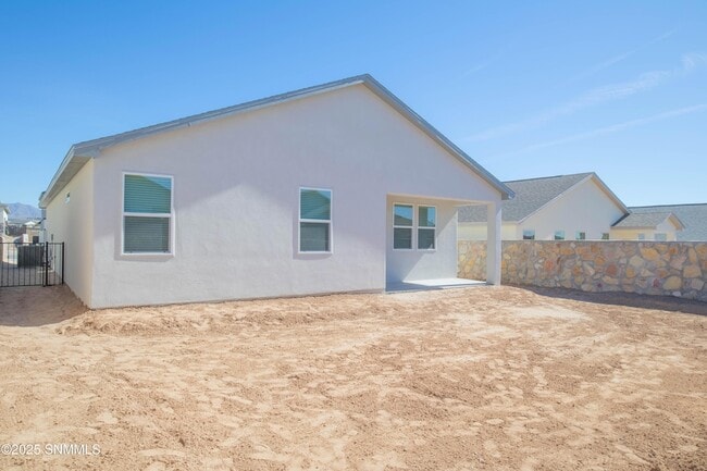 Building Photo - 5017 Sand Strm Rd