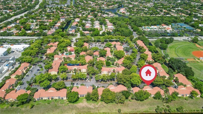 Building Photo - 1031 Coral Club Dr