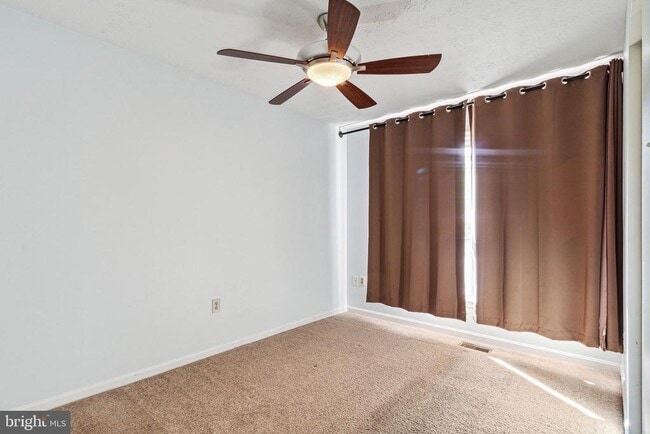 Building Photo - 14512 Mayfair Dr
