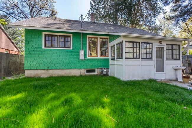 Building Photo - 2015 N 19th St