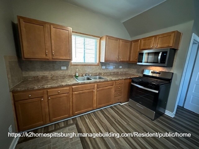 Building Photo - 1130 Irwin St