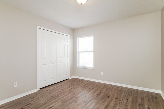 Building Photo - 1544 Loch Avich Rd