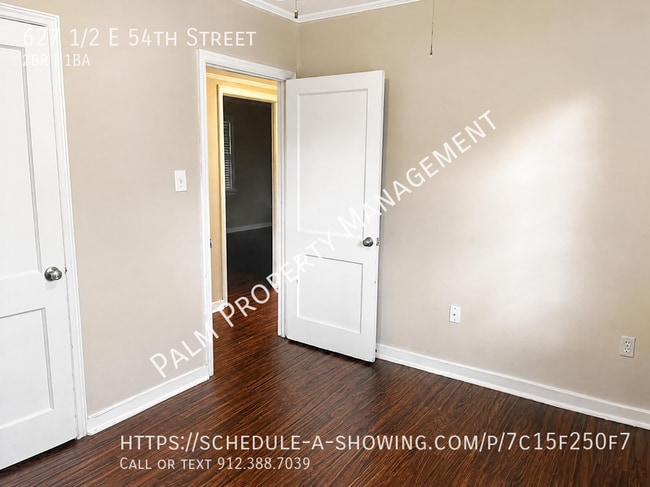 Building Photo - 627 1/2 E 54th Street-