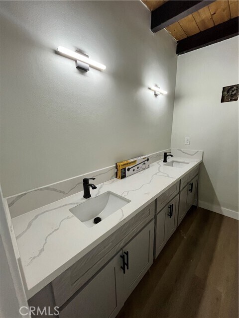 Building Photo - 2007 Huntington Ln