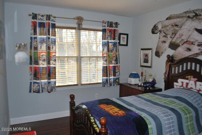 Building Photo - 203 Sunrise St