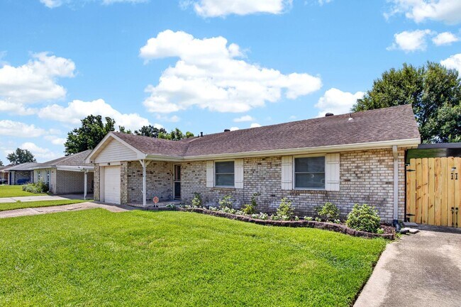 Building Photo - 5316 Loring Dr